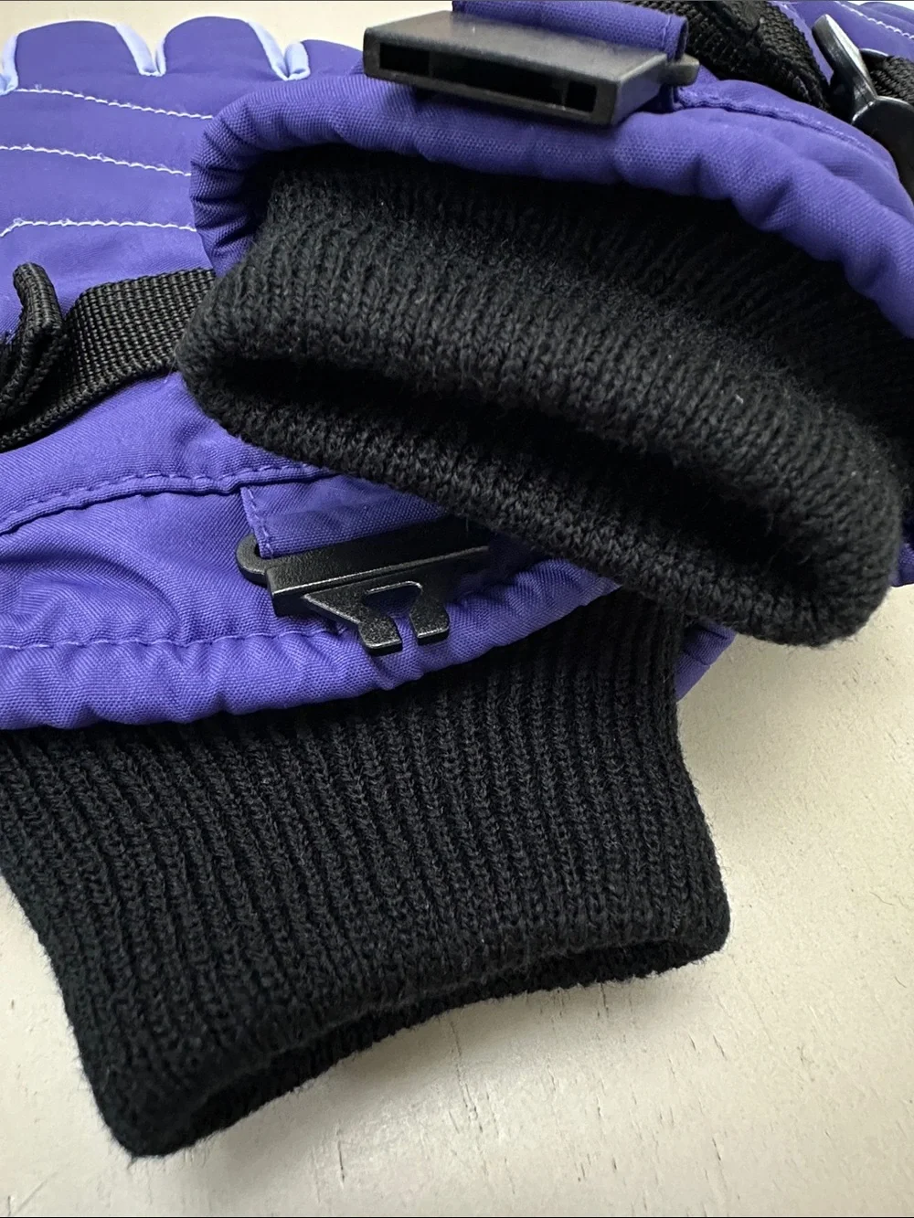 All In Motion Youth Purple Waterproof Insulated Snow Gloves Size 8-14